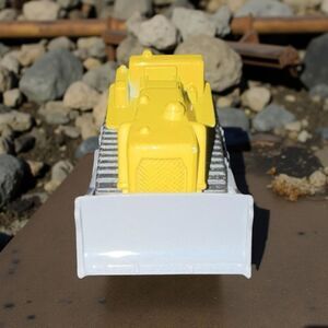 Vintage 2000 Tonka Hasbro Bulldozer Diecast Plastic Construction Vehicle 1:64